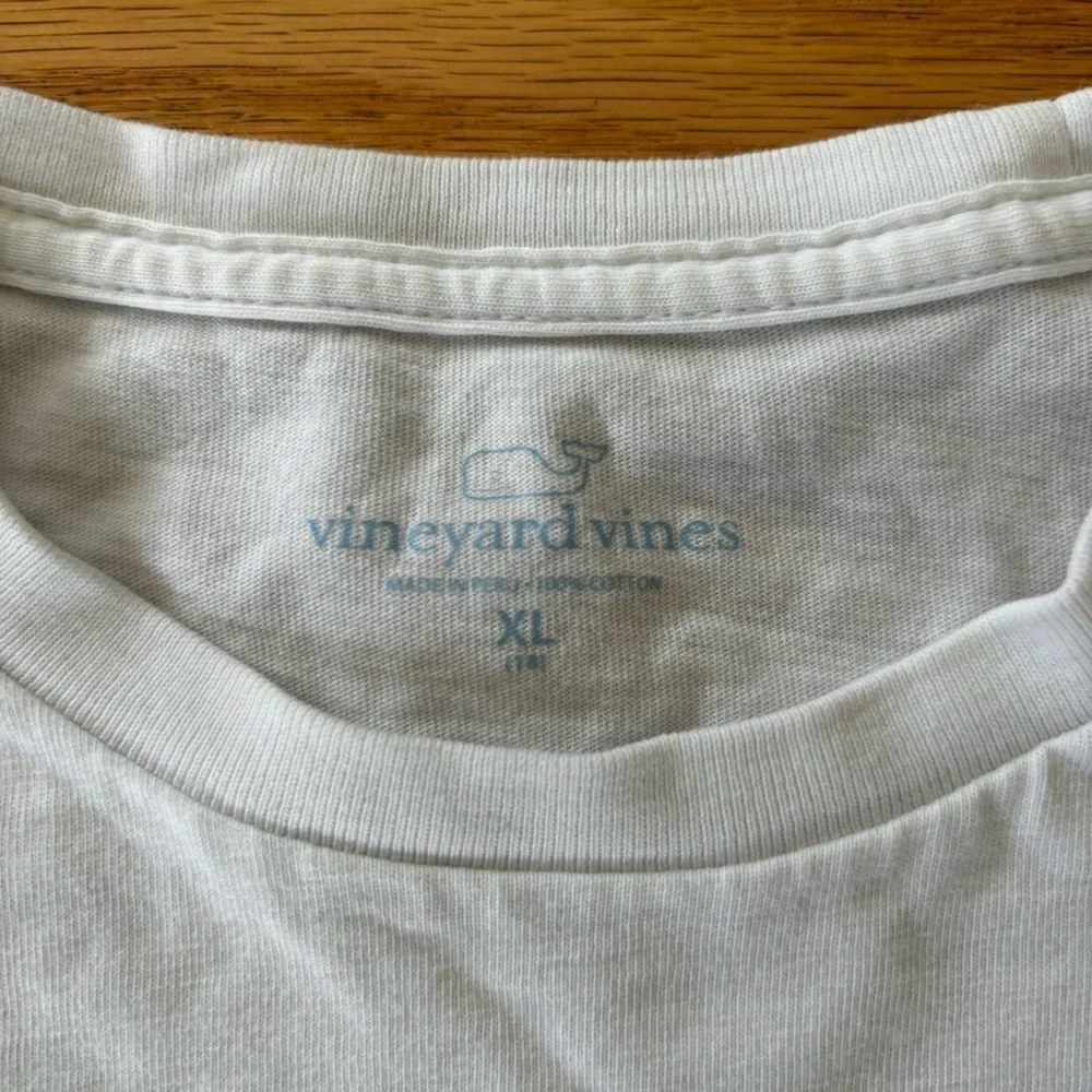 Vineyard Vines White Kids Long Sleeves T-Shirt - size XL​​
